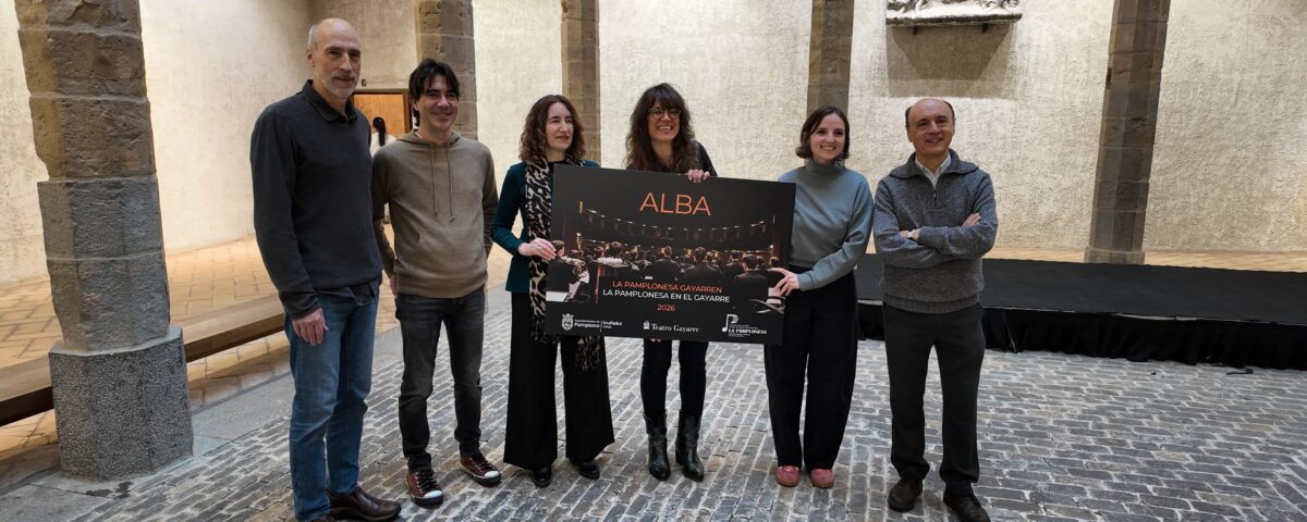 Asistentes a la rueda de prensa del ciclo Alba