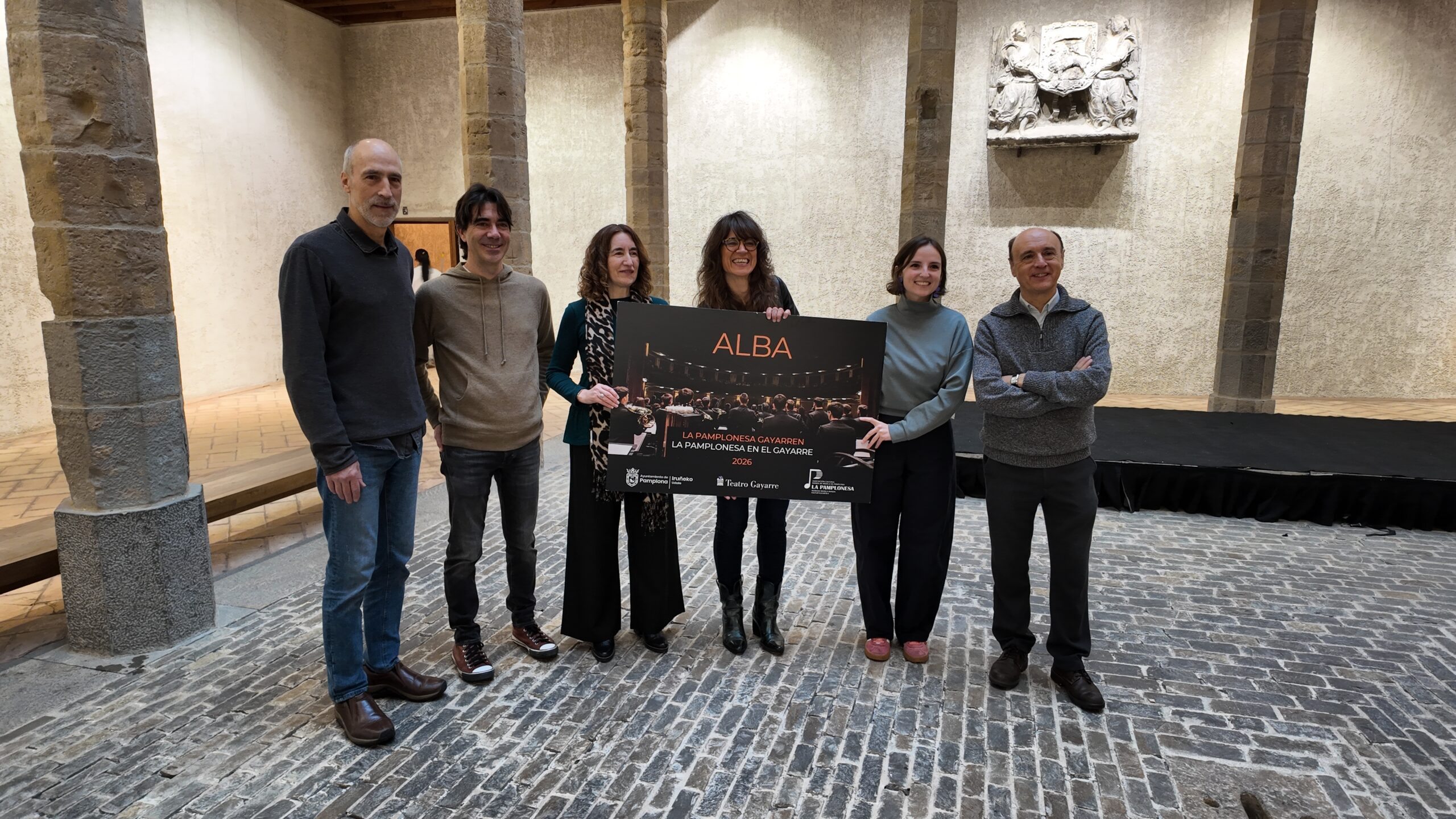 Asistentes a la rueda de prensa del ciclo Alba